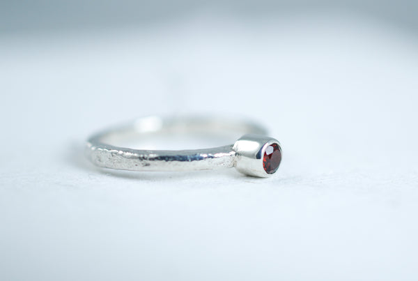 Red garnet silver stacking ring