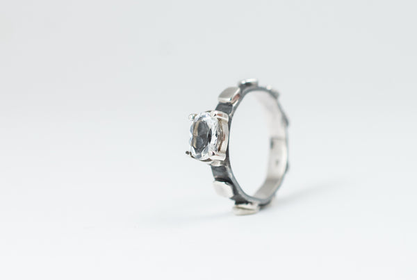 Eye catching silver ring with topaz